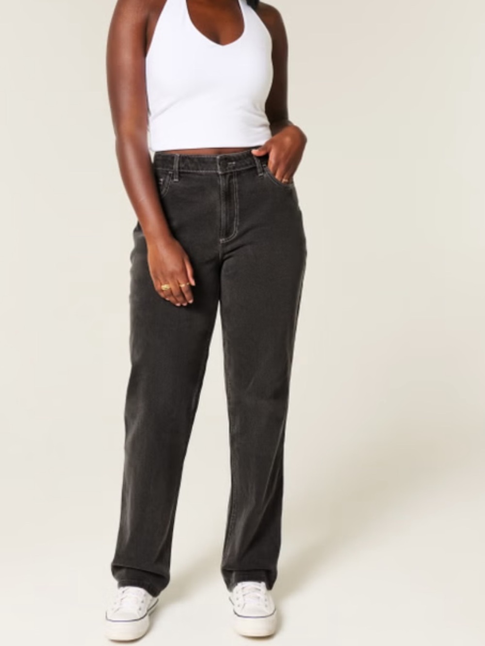 NWT Hollister High-Rise Straight Jeans in Black Wash size 16/33